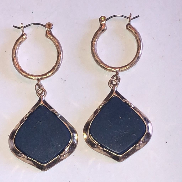 Satin Soft Gold Tone & Blue Faux Lapis Lazuli Retro Boho Pierced Earrings - Picture 1 of 4